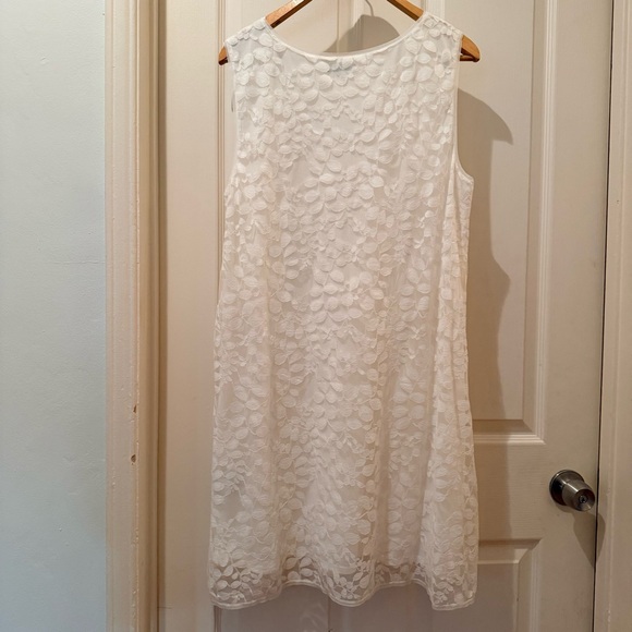 NWT White lace shift dress Bridal Shower Summer cottagecore minimal chic - Picture 6 of 9